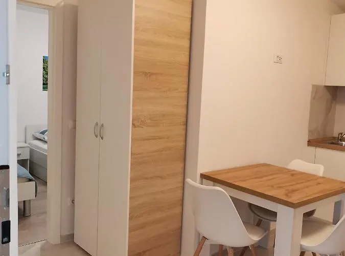Apartment Luka