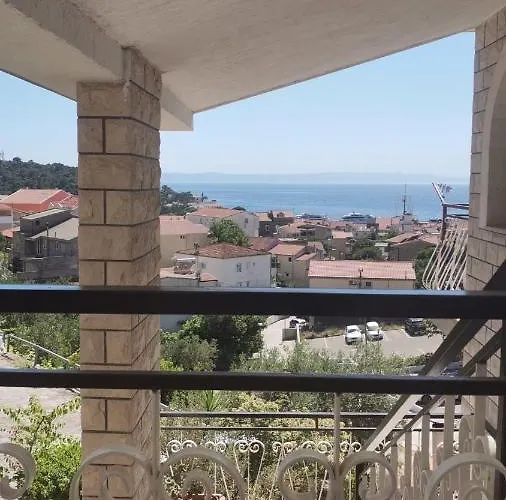Apartment Luka